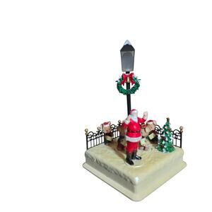 Vintage Maisto Kris Kringle's Chorus, Animated, Illuminated, Christmas Decor